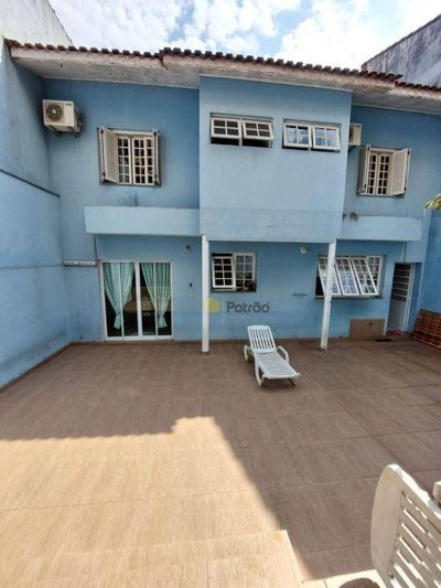 Sobrado, 3 quartos, 326 m² - Foto 4