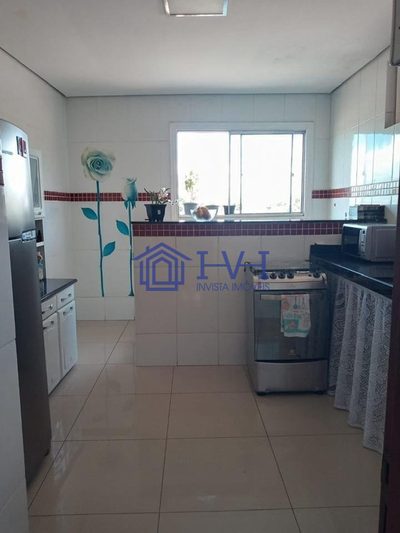 Casa, 6 quartos, 360 m² - Foto 1