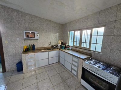 Casa, 3 quartos, 90 m² - Foto 5