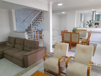 Sobrado, 4 quartos, 320 m² - Foto 1