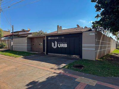 Casa, 3 quartos, 189 m² - Foto 1