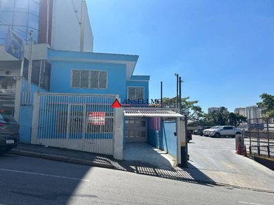 Sobrado, 3 quartos, 200 m² - Foto 1