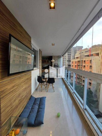 Apartamento, 4 quartos, 140 m² - Foto 1