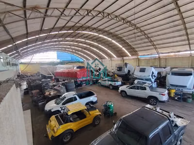 Loja-Salão, 1500 m² - Foto 1