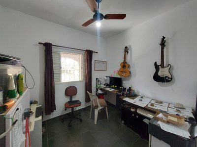 Casa, 3 quartos, 242 m² - Foto 4