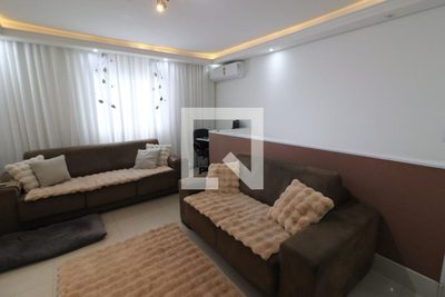 Casa, 4 quartos, 225 m² - Foto 2