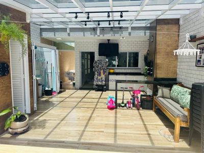 Casa, 4 quartos, 236 m² - Foto 1