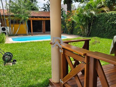 Casa, 5 quartos, 330 m² - Foto 1