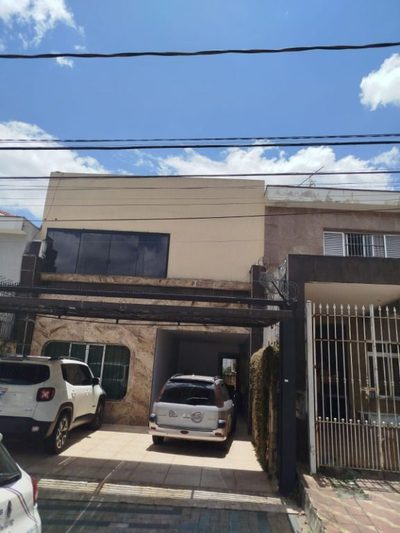 Sobrado, 6 quartos, 210 m² - Foto 2