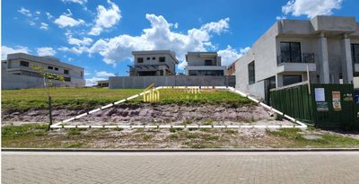 Loteamento e Condomínio, 336 m² - Foto 1