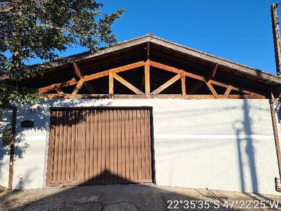 Casa, 2 quartos, 200 m² - Foto 1