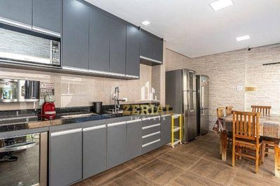 Sobrado, 3 quartos, 377 m² - Foto 5
