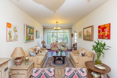 Casa, 3 quartos, 232 m² - Foto 1