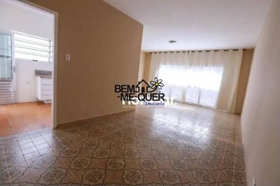 Casa, 3 quartos, 230 m² - Foto 3