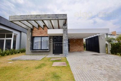 Casa de Condomínio, 4 quartos - Foto 1