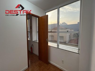 Prédio Inteiro, 4 m² - Foto 1