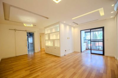 Apartamento, 3 quartos, 100 m² - Foto 1