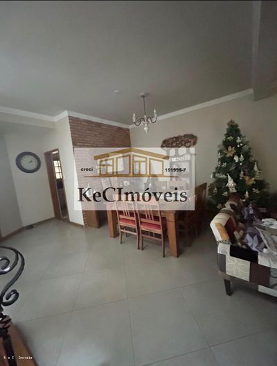 Casa, 3 quartos - Foto 2