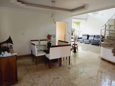 Casa, 4 quartos, 310 m² - Foto 4