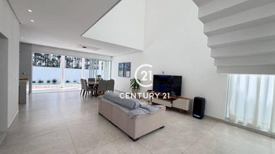 Sobrado, 3 quartos, 235 m² - Foto 4