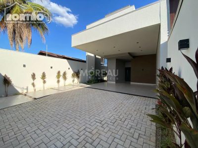 Casa, 3 quartos, 175 m² - Foto 2