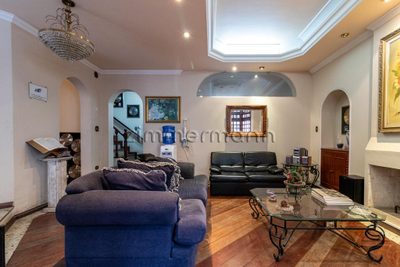 Casa, 4 quartos, 260 m² - Foto 1