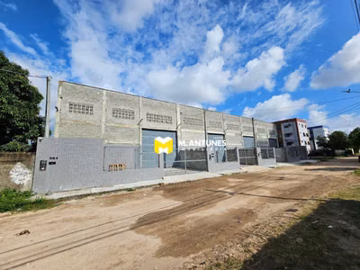 Depósito-Galpão, 610 m² - Foto 1
