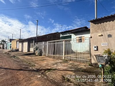 Casa, 2 quartos, 250 m² - Foto 1