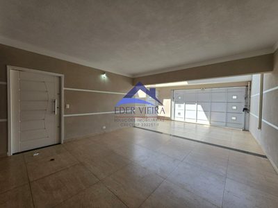 Casa, 4 quartos, 250 m² - Foto 2