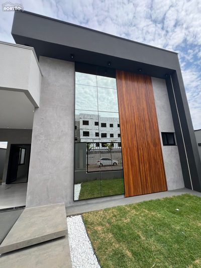Casa, 4 quartos, 302 m² - Foto 1