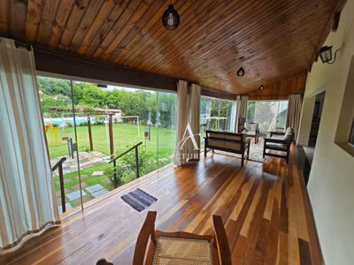 Chácara, 3 quartos, 1000 m² - Foto 1