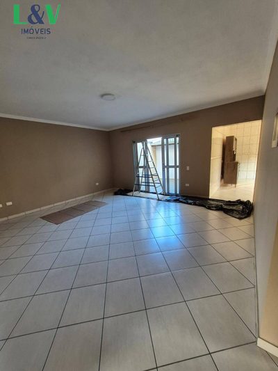 Sobrado, 3 quartos, 220 m² - Foto 1