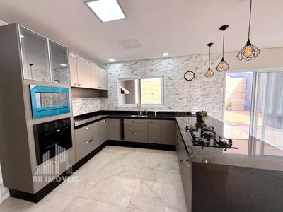 Casa, 3 quartos, 287 m² - Foto 2