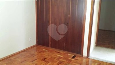 Casa, 3 quartos, 250 m² - Foto 2