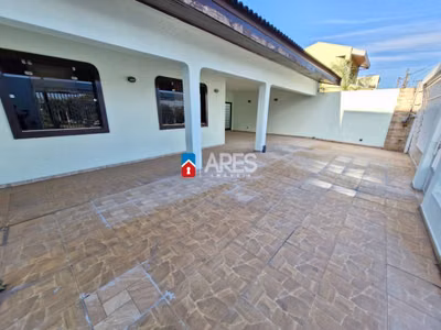 Casa, 4 quartos, 277 m² - Foto 1
