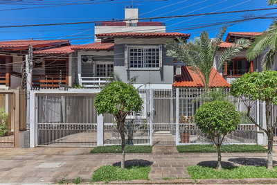 Casa, 5 quartos, 325 m² - Foto 1
