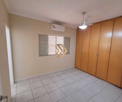 Casa, 3 quartos, 200 m² - Foto 3