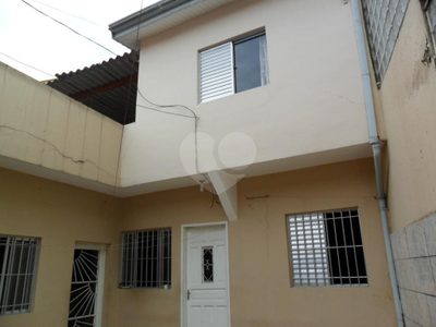 Sobrado, 4 quartos, 226 m² - Foto 1