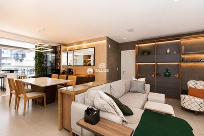 Apartamento, 3 quartos, 130 m² - Foto 1