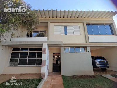 Casa, 2 quartos, 339 m² - Foto 1