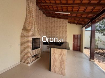 Casa, 3 quartos, 216 m² - Foto 1