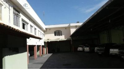 Sala-Conjunto, 300 m² - Foto 1