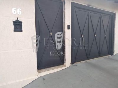 Casa, 2 quartos, 200 m² - Foto 1
