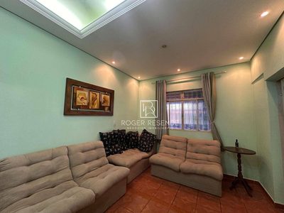Casa, 6 quartos, 164 m² - Foto 1