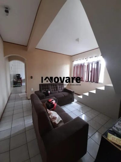 Casa, 3 quartos, 100 m² - Foto 1