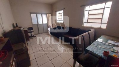 Casa, 3 quartos, 148 m² - Foto 1