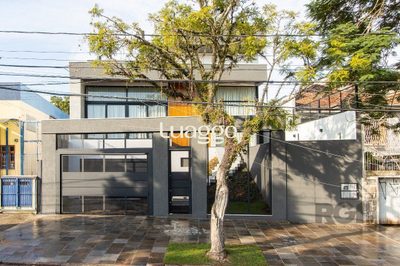 Casa, 3 quartos, 381 m² - Foto 1