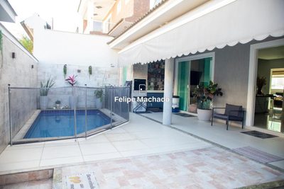 Casa, 4 quartos, 193 m² - Foto 2