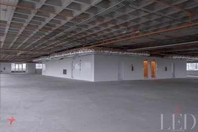 Sala-Conjunto, 555 m² - Foto 1