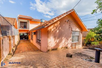 Casa, 6 quartos, 256 m² - Foto 4